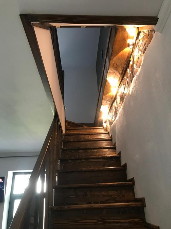 Apartament Delia Braşov Esterno foto