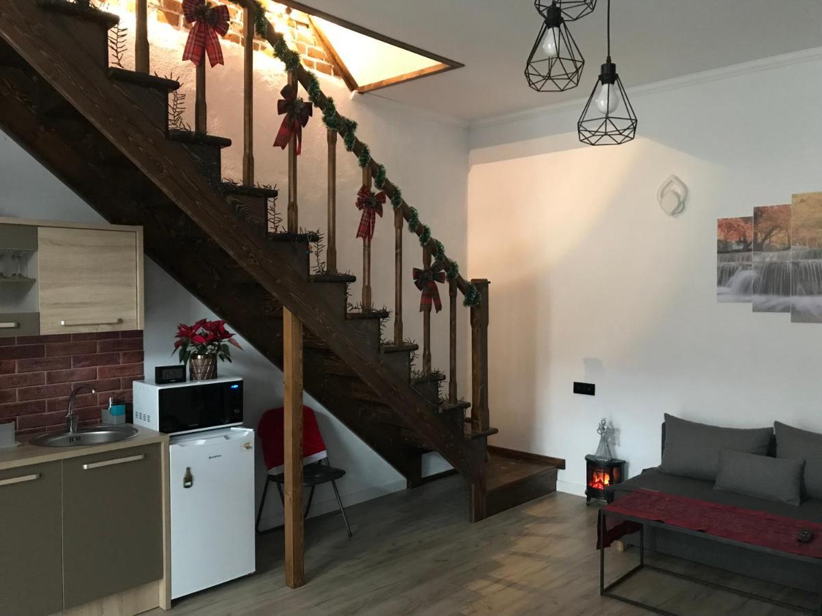 Apartament Delia Braşov Esterno foto